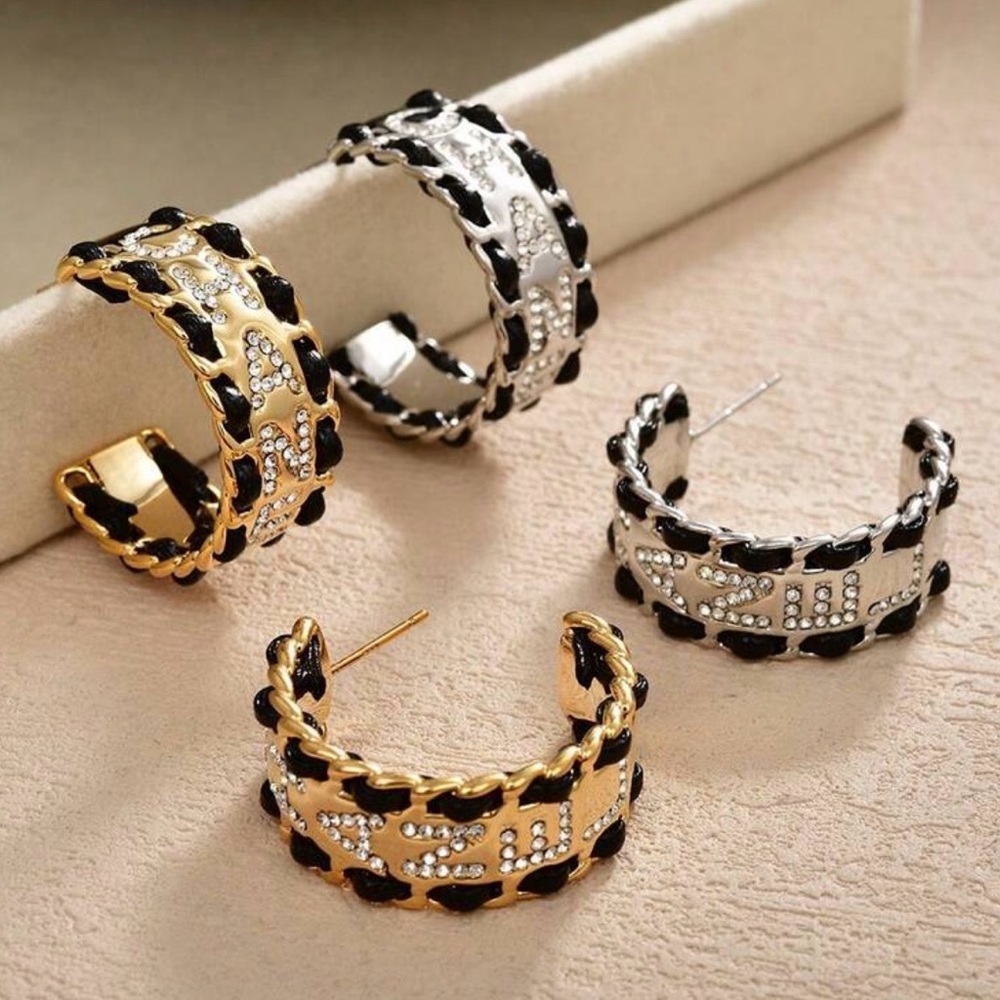 High Fashion Luxurious Gold and Silver Chain Hoop Earrings - Picture 5 of 6